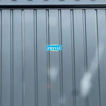 White Luxury-free Private Garage דירה *