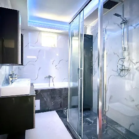 White Home Luxury-Free Parking Διαμέρισμα *