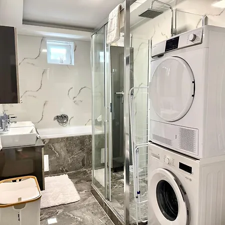 White Home Luxury-Privat Garage Nyíregyháza