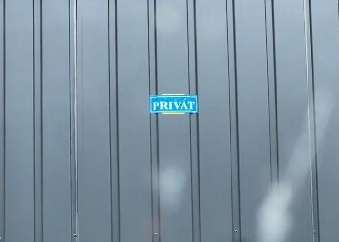 White Luxury-free Private Garage شقة *