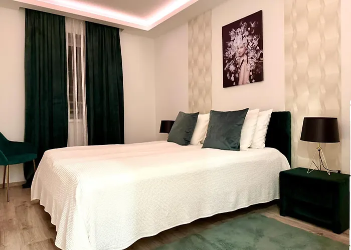Apartment White Luxury-free Private Garage Nyiregyhaza